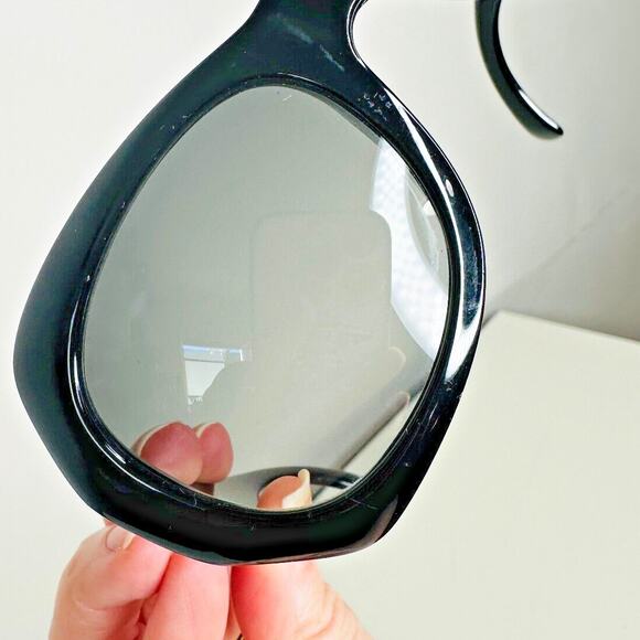 Vintage 80's Versace Black Modified Cat Eye Gray Lense Sunglasses MOD737COL852 - Picture 9 of 12